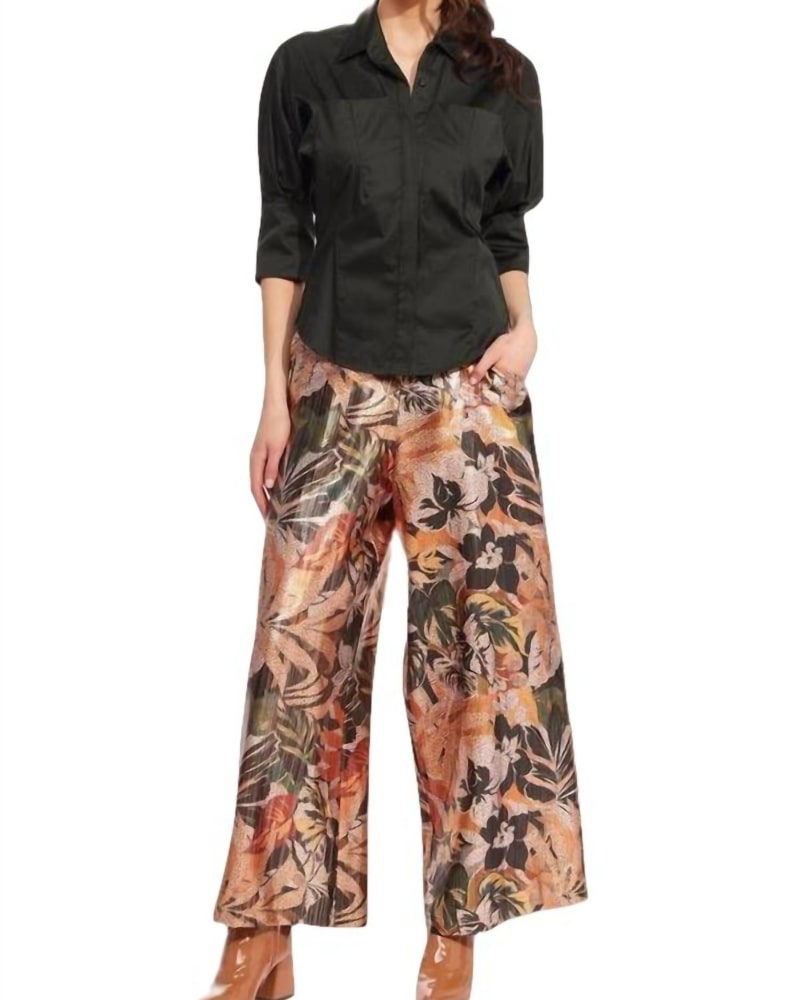 Front of a model wearing a size 10 Hepburn Pant In Glitter Bloom in Glitter Bloom by EVA FRANCO. | dia_product_style_image_id:354444